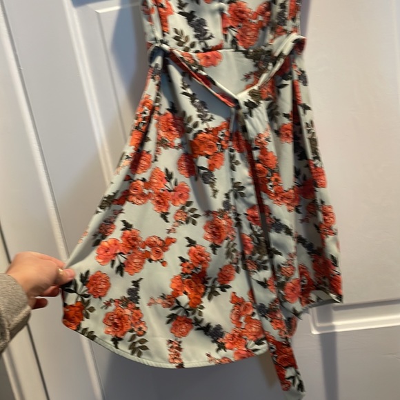 A New Day Floral Dress in Mint Green and Coral - Picture 5 of 6